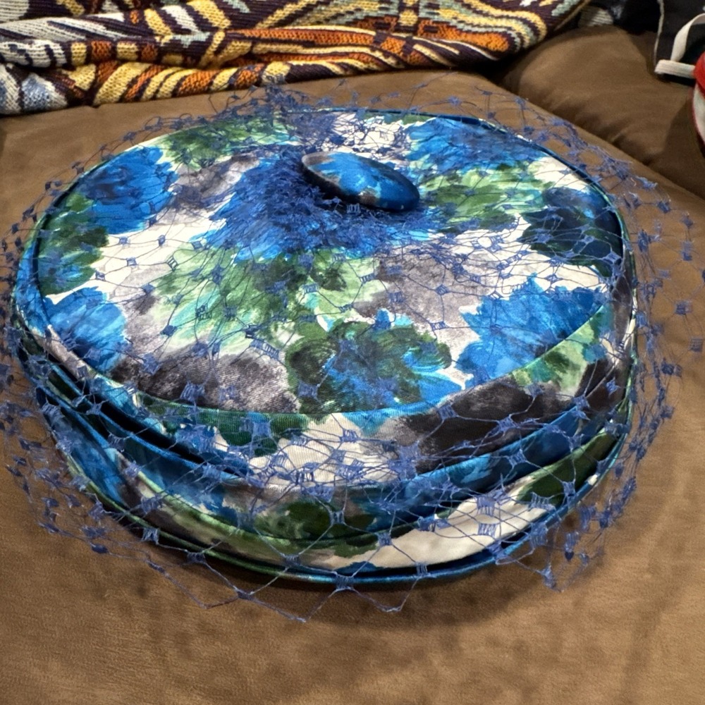 Vintage 1950s Blue Floral Pillbox Hat Birdcage Veil Union Made Cocktail